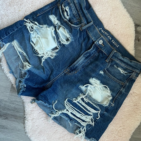 AE 90s boyfriend shorts - Picture 2 of 2